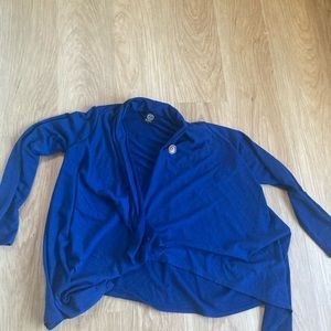 Blue bobeau cardigan size m